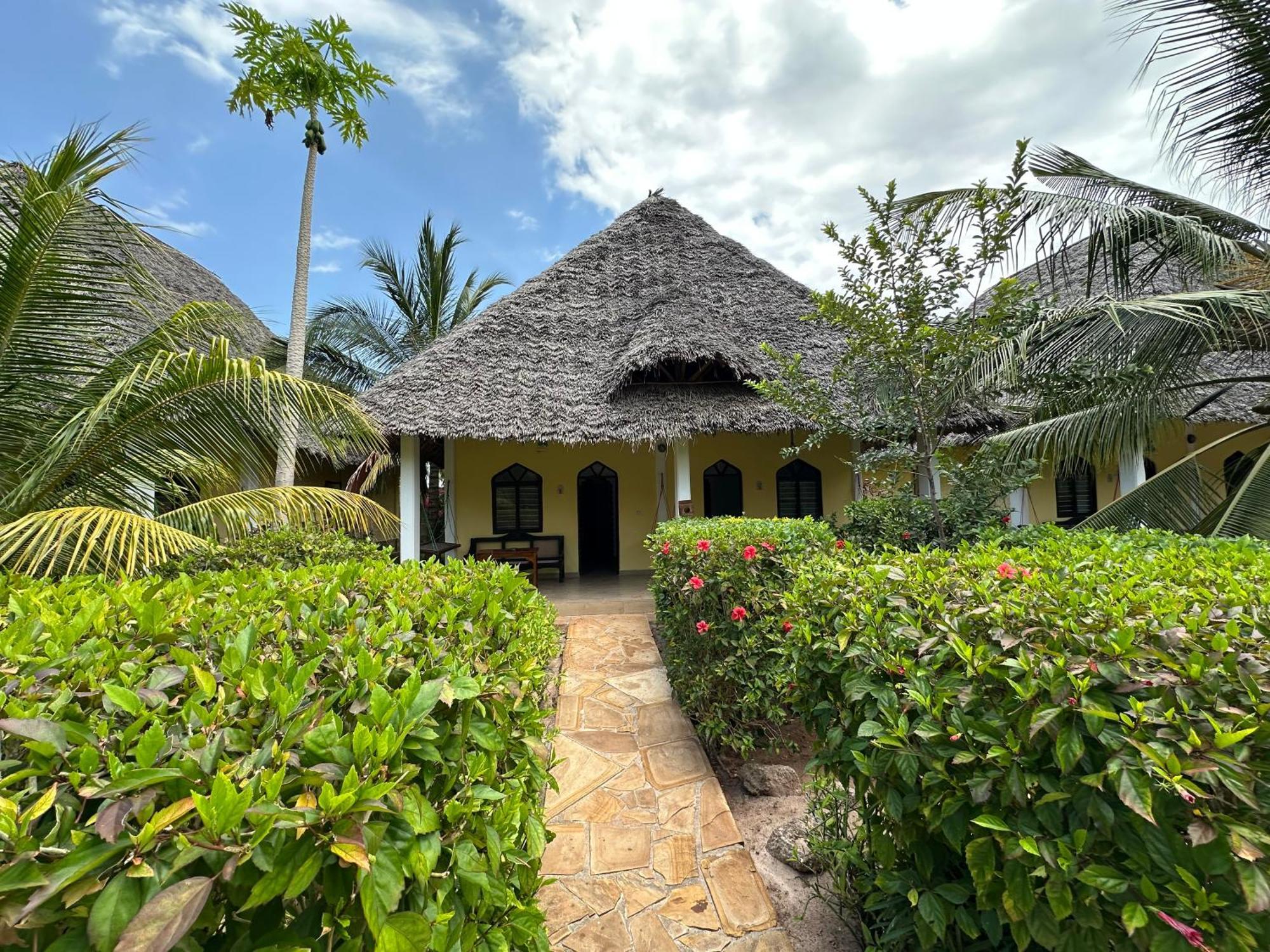 Kiwengwa Bungalow Boutique Resort Ngoại thất bức ảnh